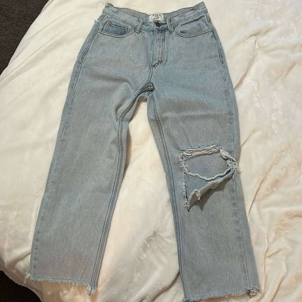 Twelve by twelfth jeans 👖 💙💙💙🤍🤍🤍🩵🩵🩵